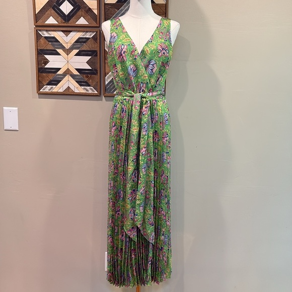 Ralph Lauren Blue Label Dresses & Skirts - Ralph Lauren Vintage V-Neck Paisley Silk Wrap Pleated Tie Dress Green Multi 10